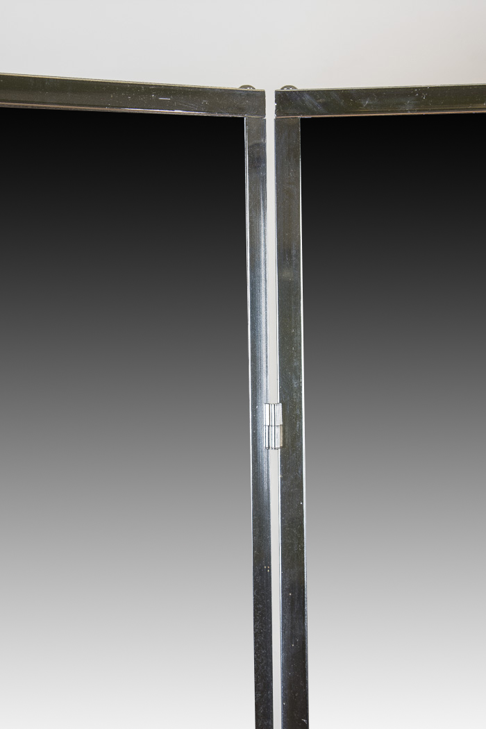 Tri-Folding Freestanding Mirror