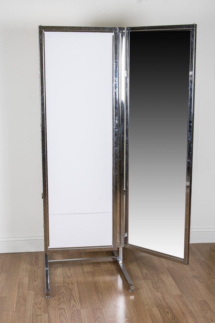 Tri-Folding Freestanding Mirror