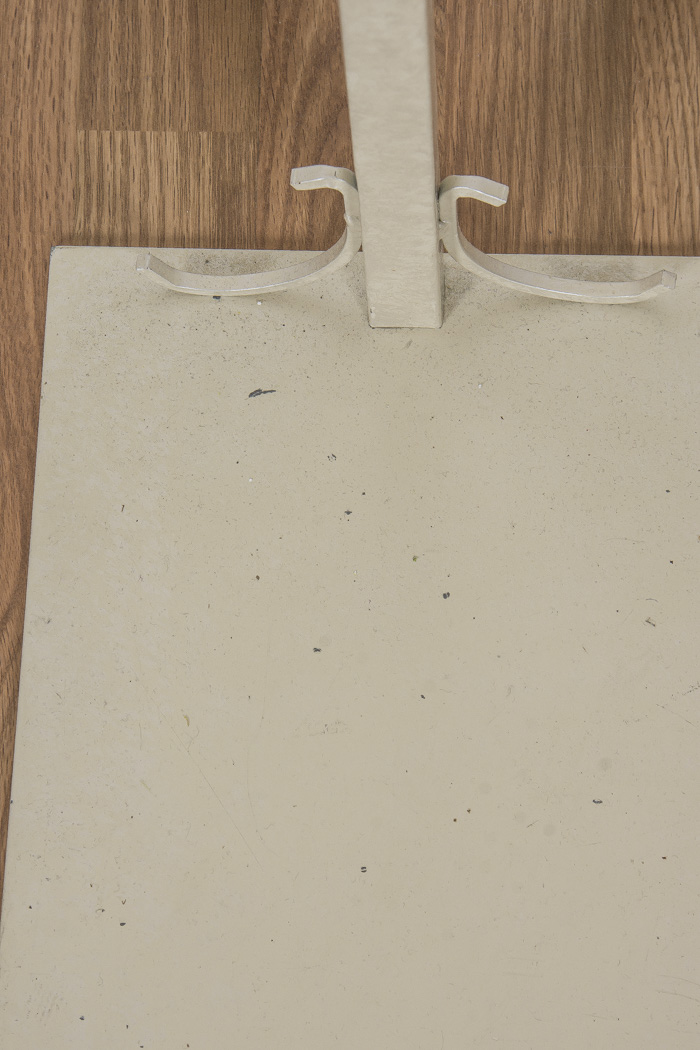 Metal Single-Arm Display Racks