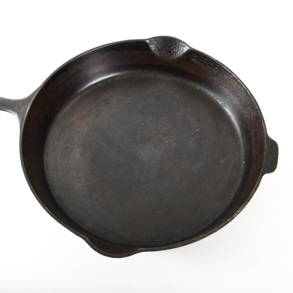 Griswold No. 12 Cast Iron Skillet