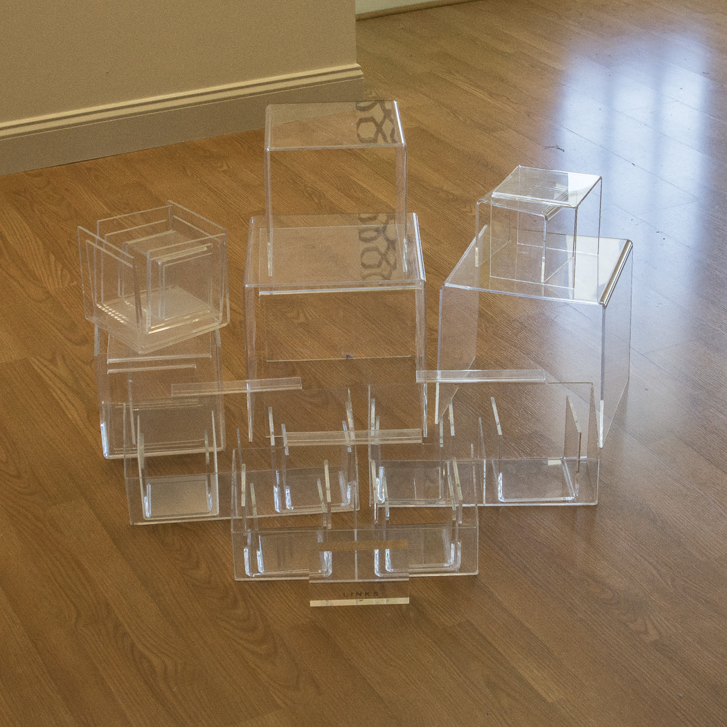 Plastic Retail Display Forms