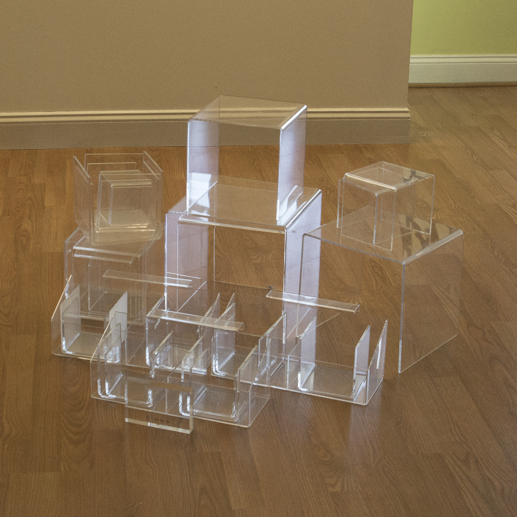 Plastic Retail Display Forms