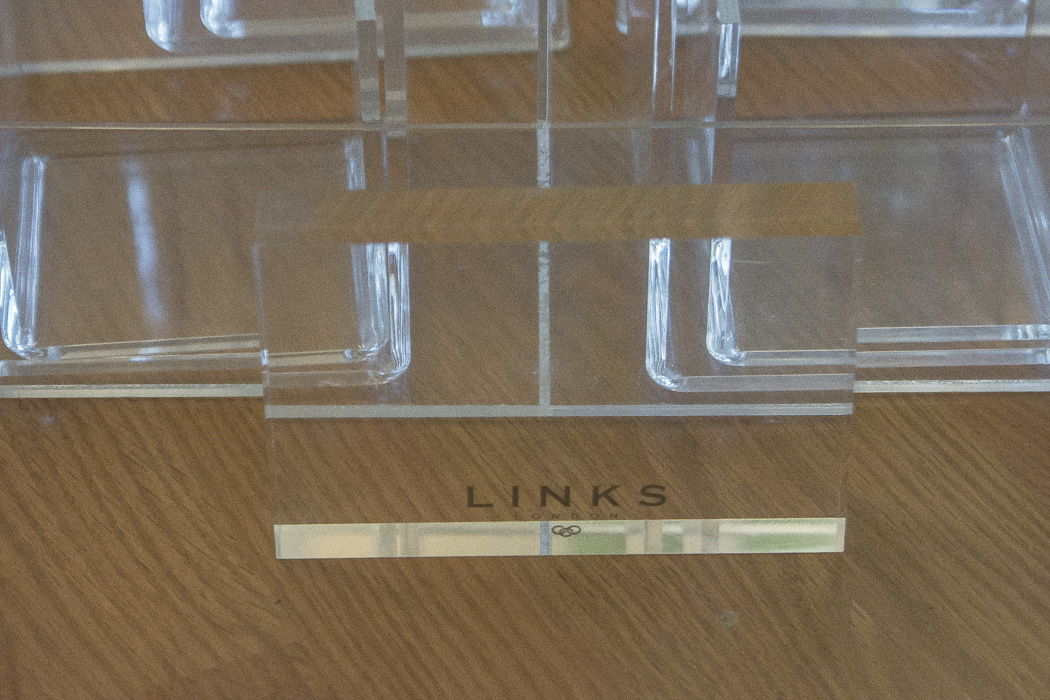 Plastic Retail Display Forms