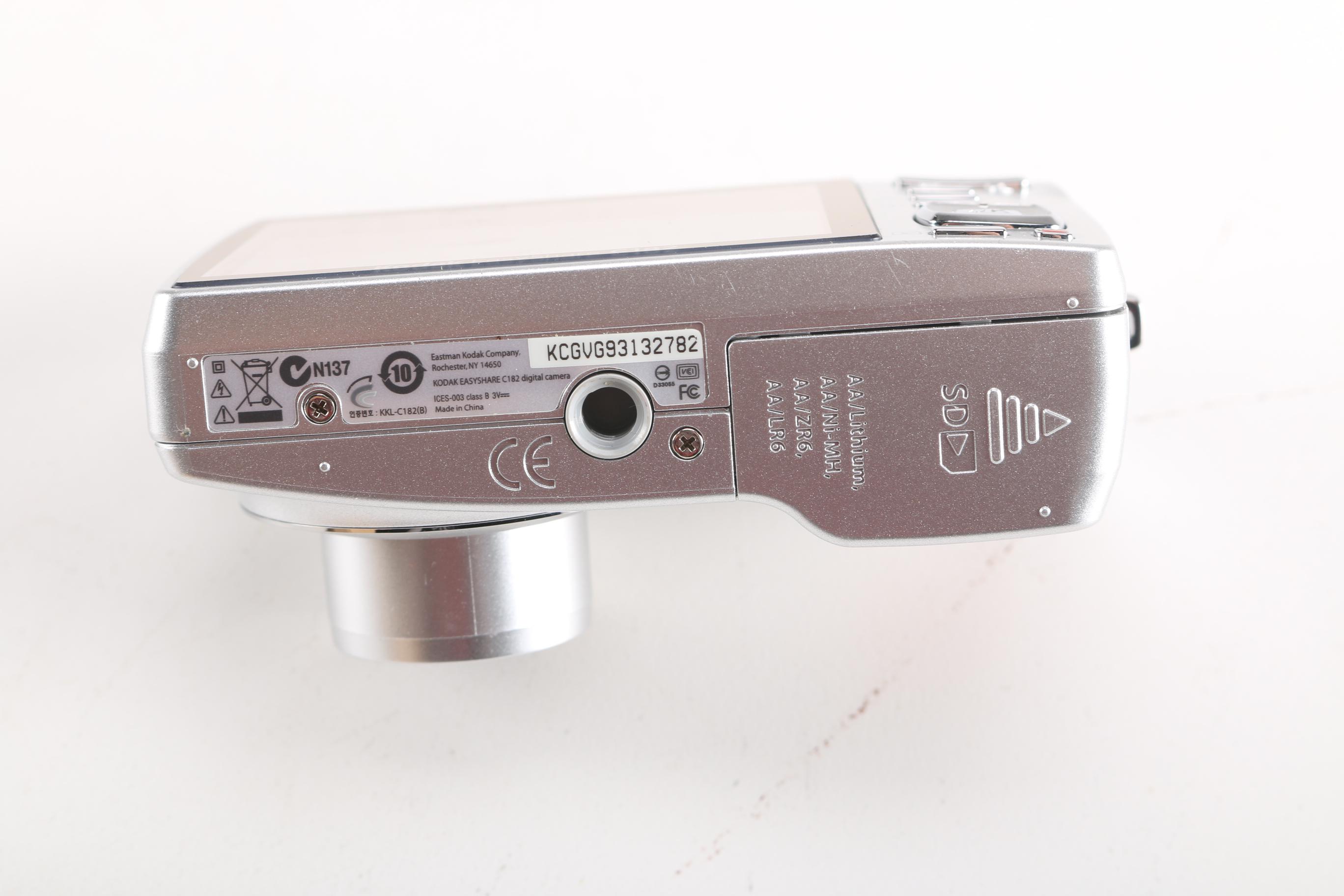 Kodak EasyShare Digital Camera and Remote Printer