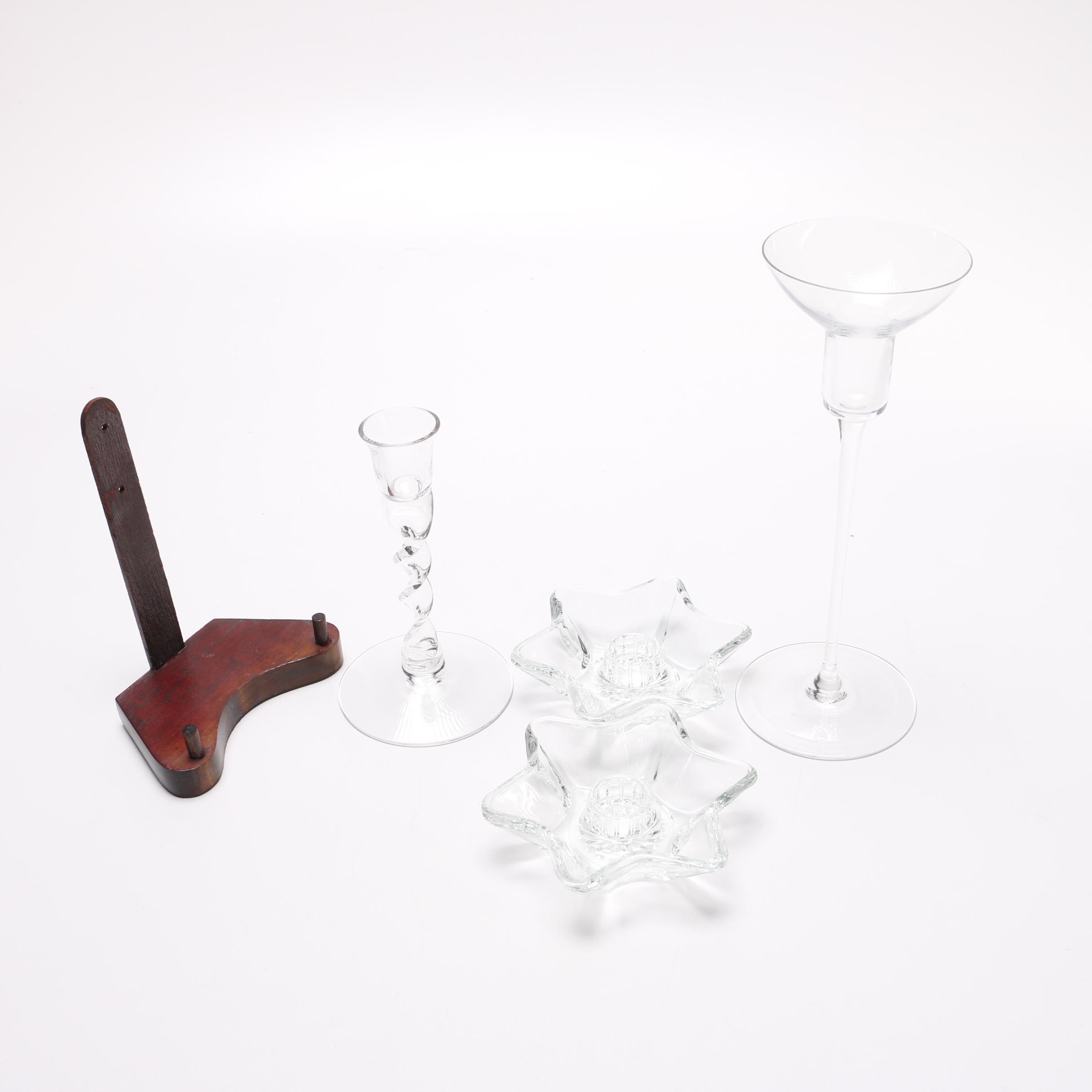 Glass and Wooden Décor Featuring Candle Holders