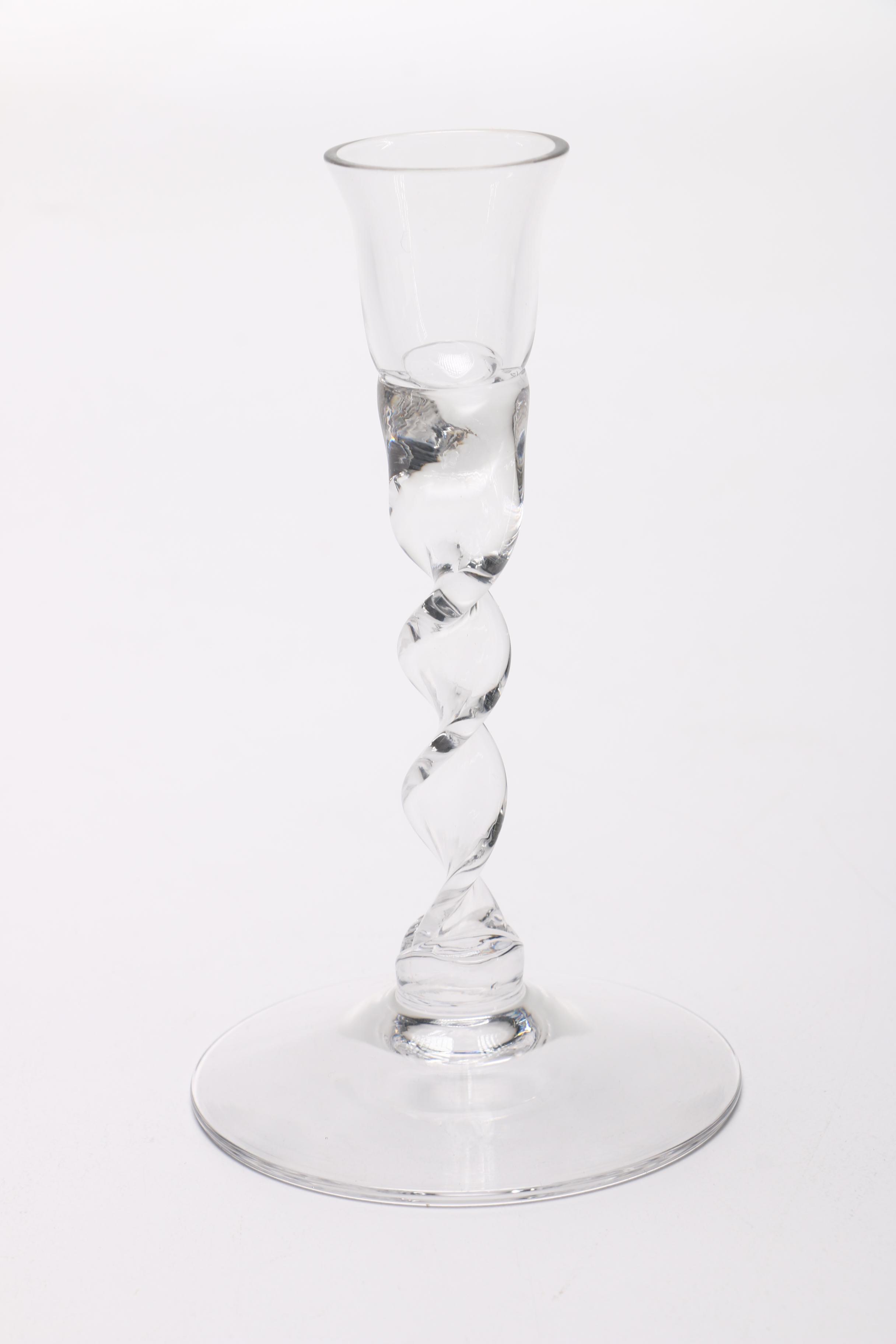 Glass and Wooden Décor Featuring Candle Holders