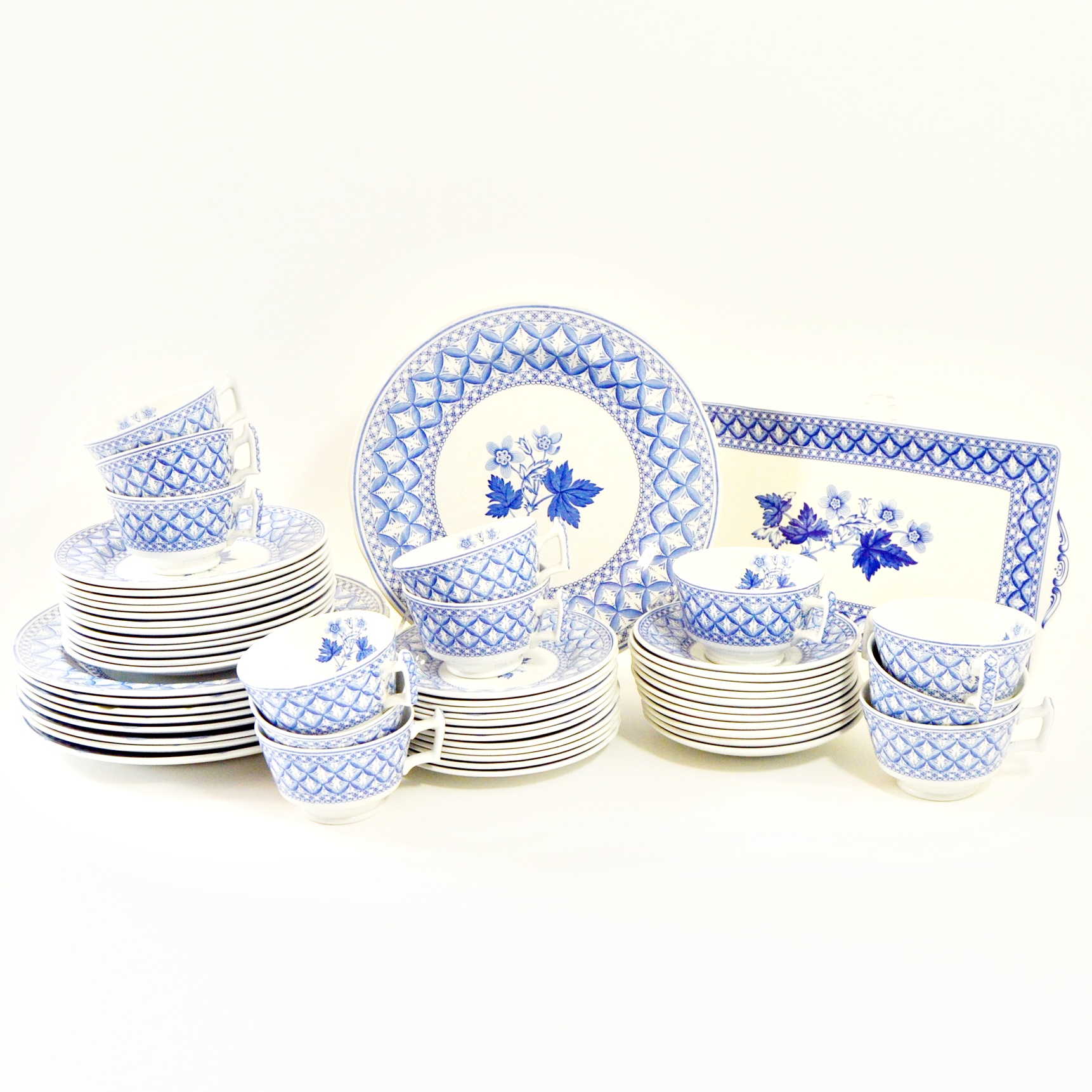 Spode "Geranium" Dinnerware