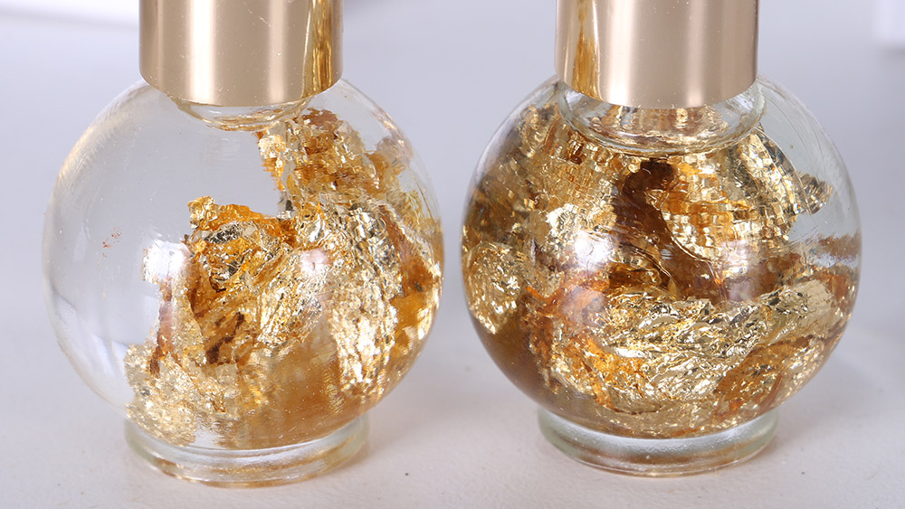 Gold-toned Foil in Decorative Bottles