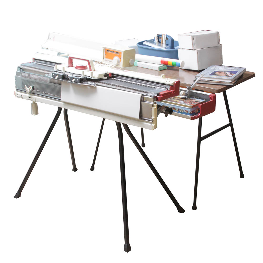 Toyota KS-950 Automatic Knitting Machine