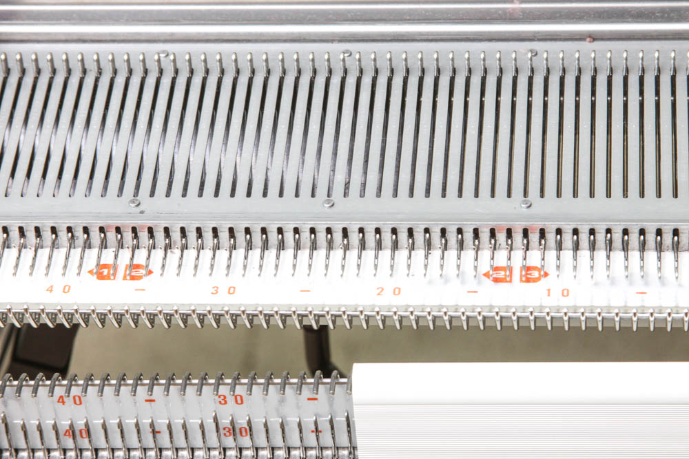 Toyota KS-950 Automatic Knitting Machine