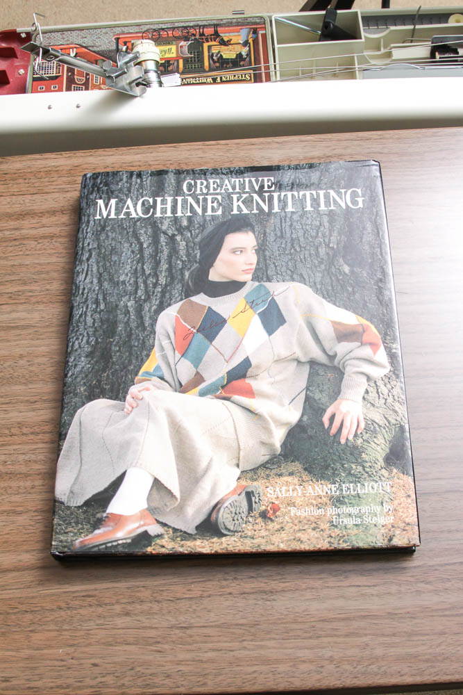 Toyota KS-950 Automatic Knitting Machine