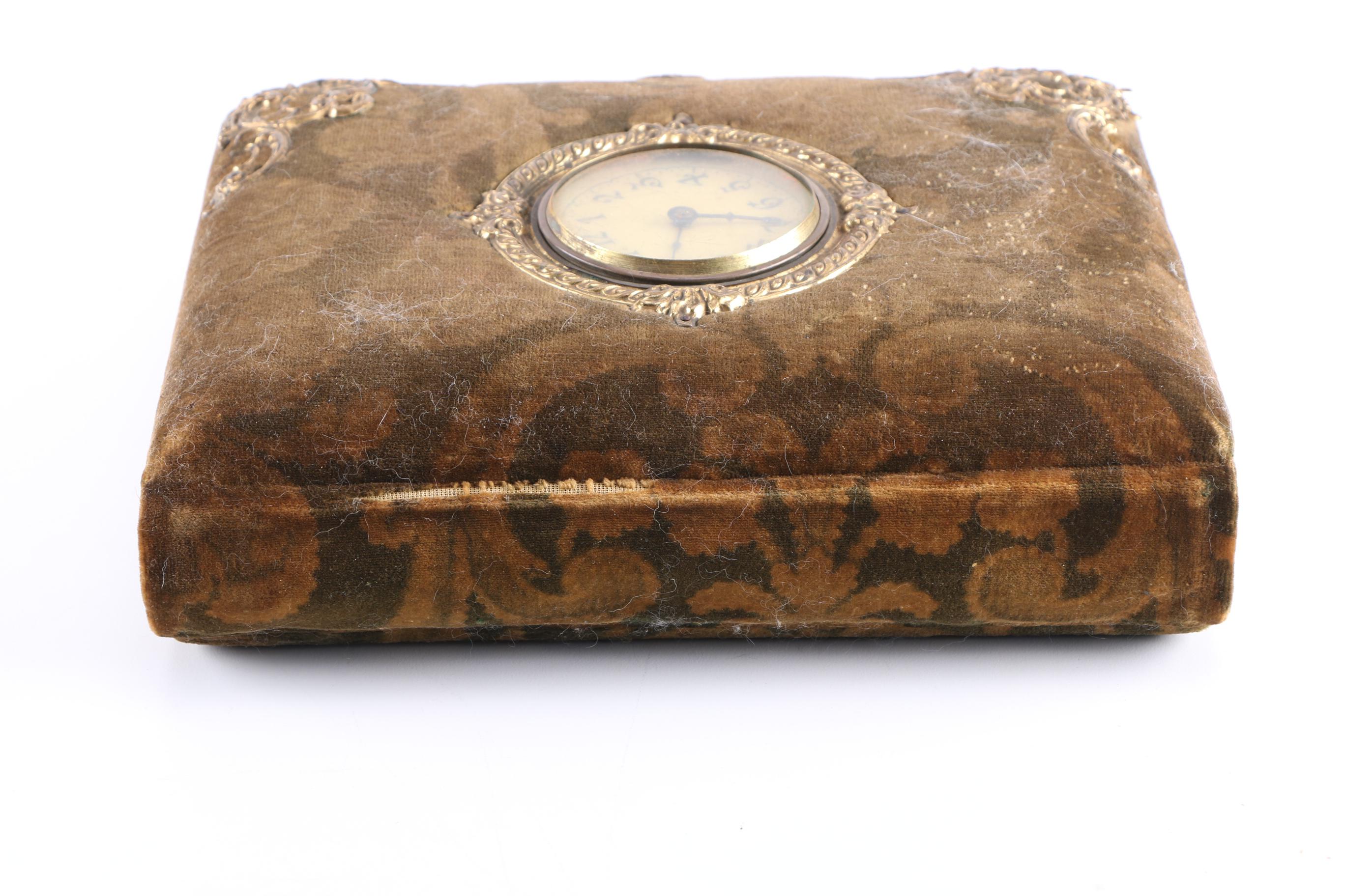 Victorian Style Photo Booklets