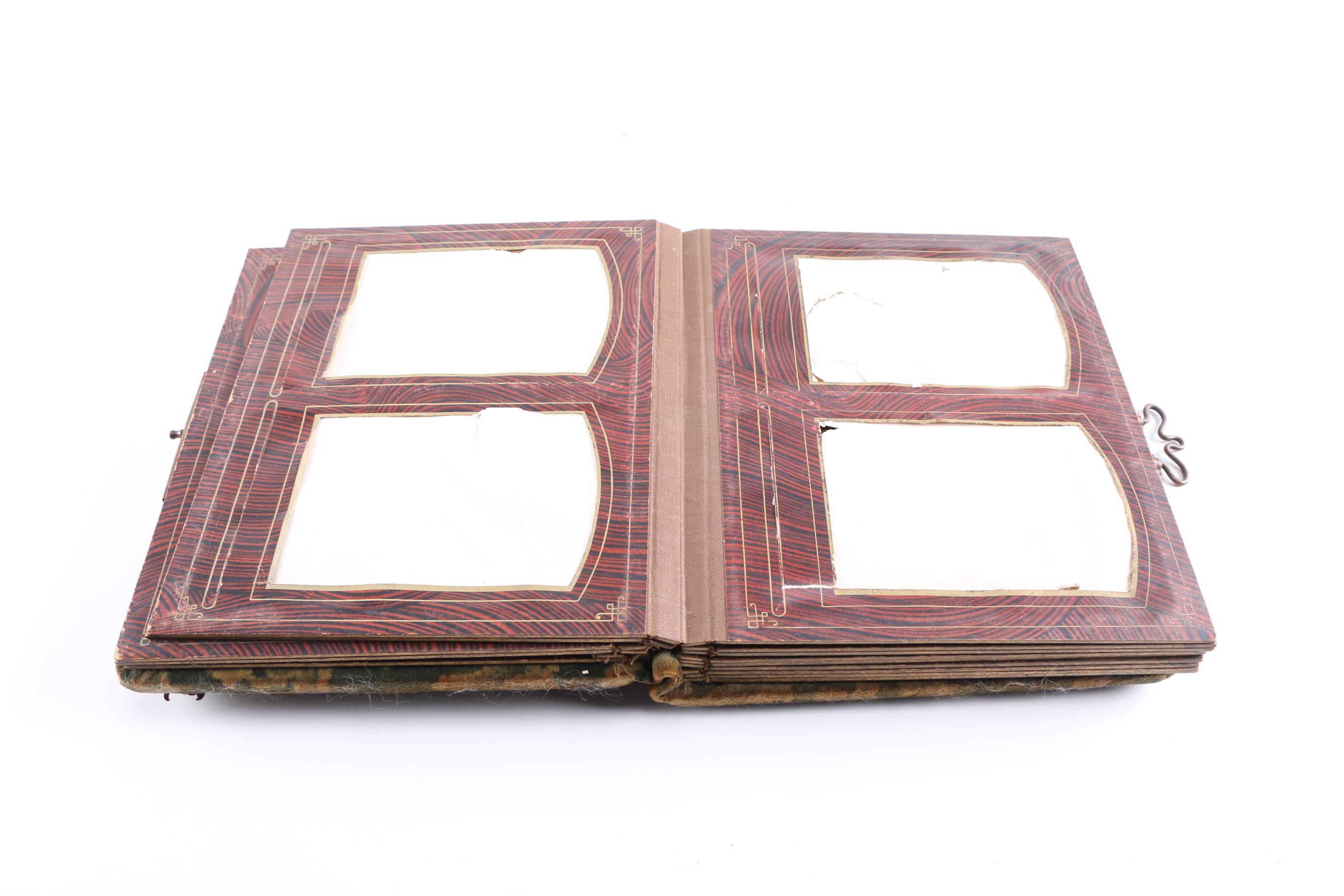 Victorian Style Photo Booklets