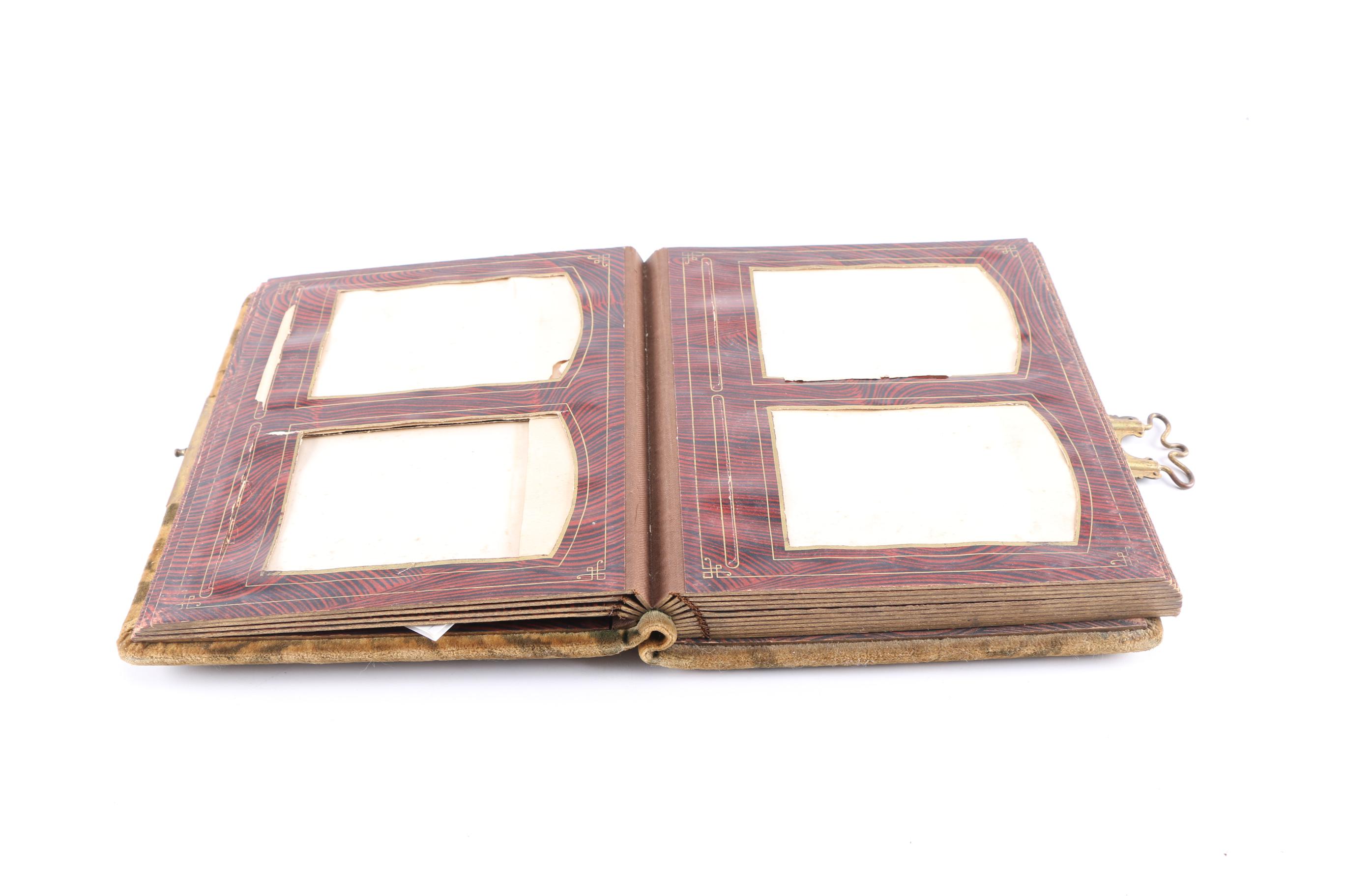 Victorian Style Photo Booklets