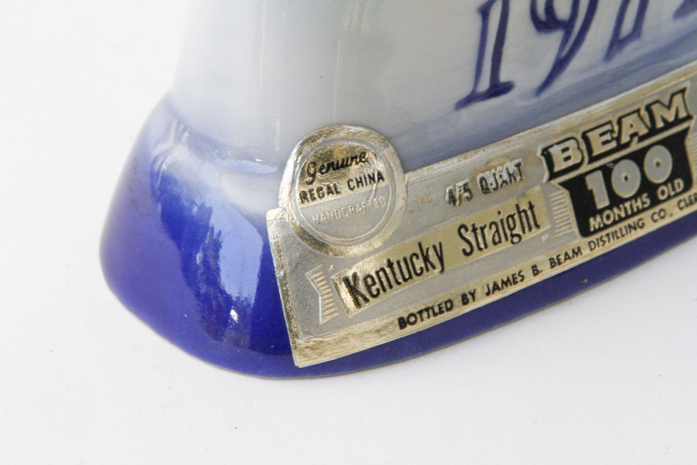 1987 Esco Bob Hope Statue and 1974 Bob Hope Desert Classic Decanter