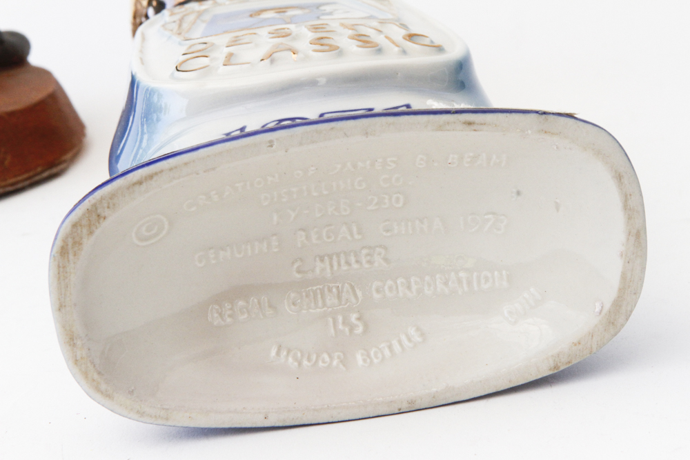 1987 Esco Bob Hope Statue and 1974 Bob Hope Desert Classic Decanter