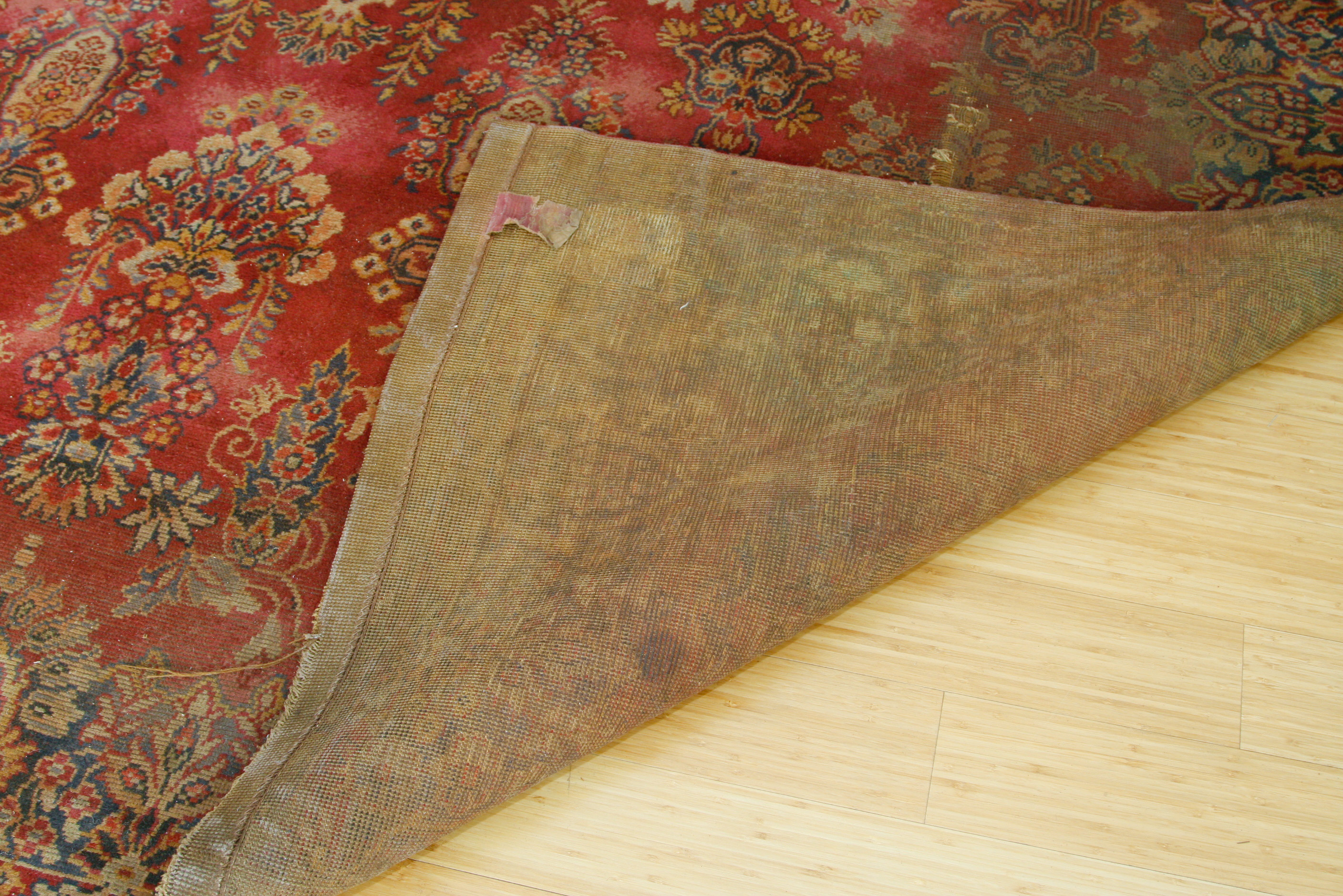 Large Power Loomed Semi-Antique Lilihan-Style Wool Area Rug