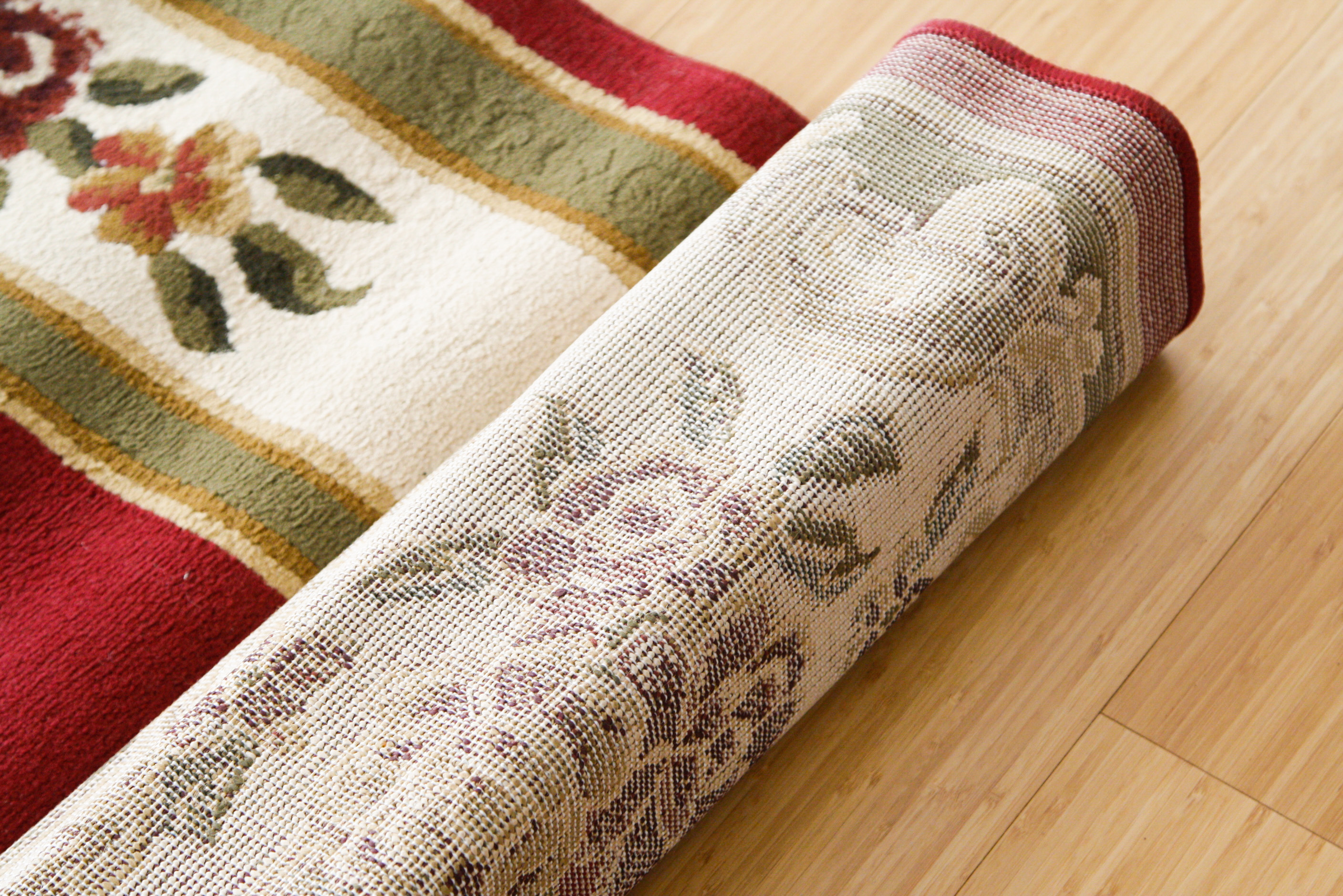 Large Machine Woven Classical Area Rug By Oriental Weavers