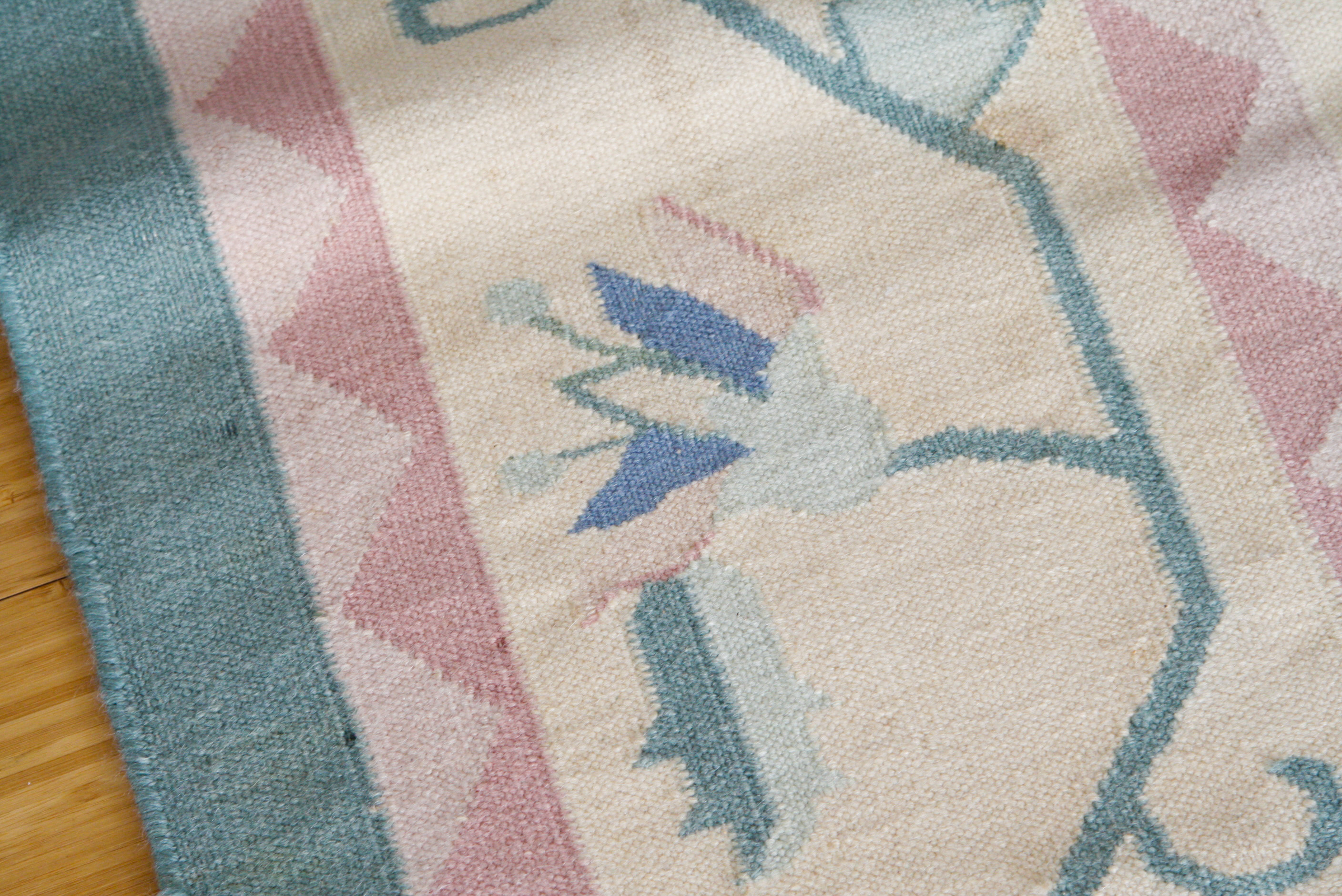 Large Handwoven Flat Weave Dhurrie Rug