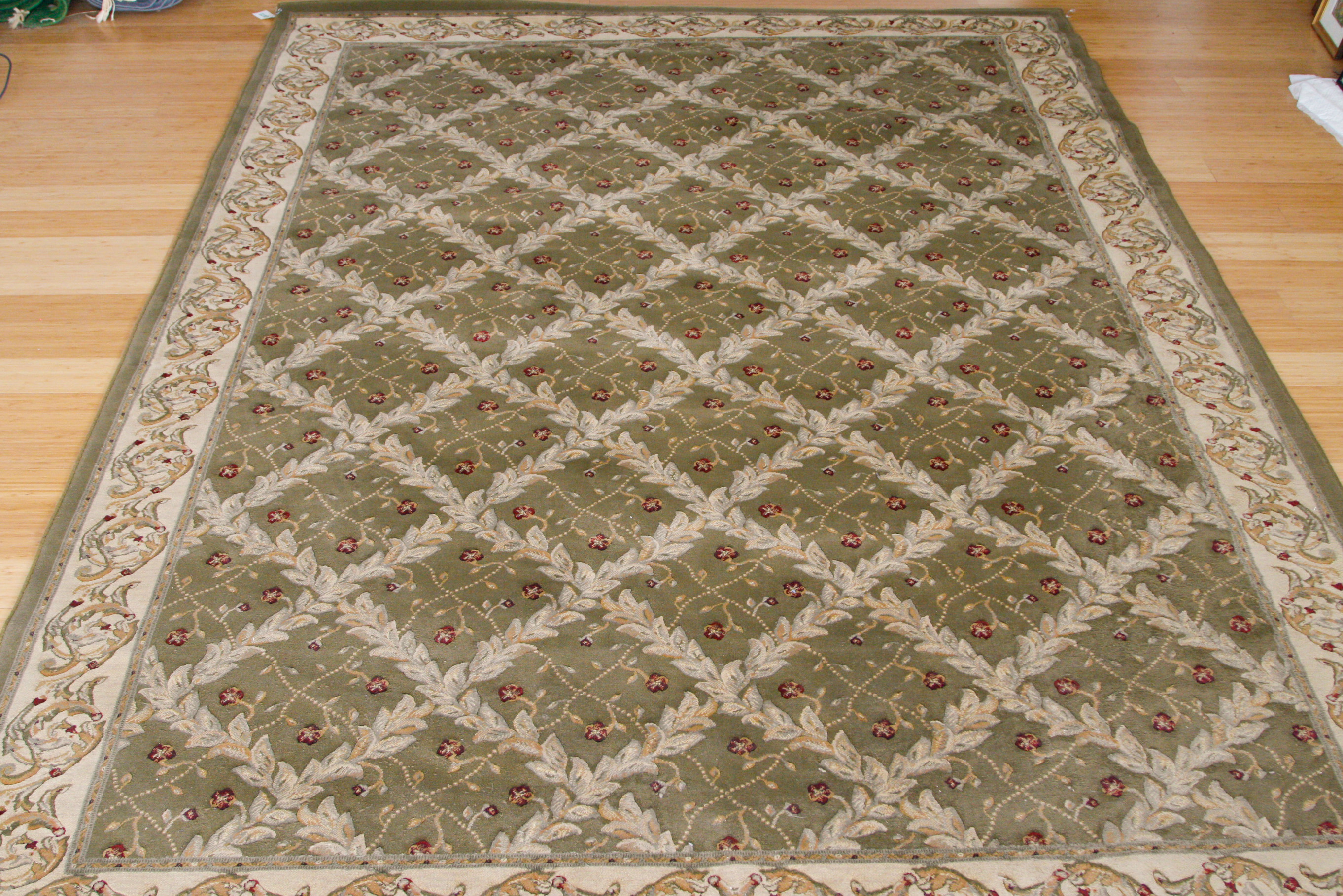 Large Turkish Machine Woven Legend Collection Area Rug