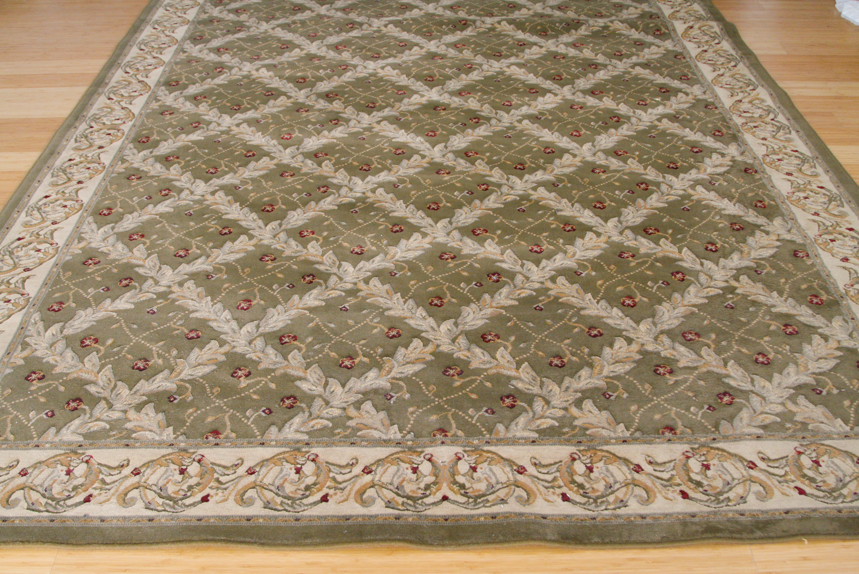 Large Turkish Machine Woven Legend Collection Area Rug