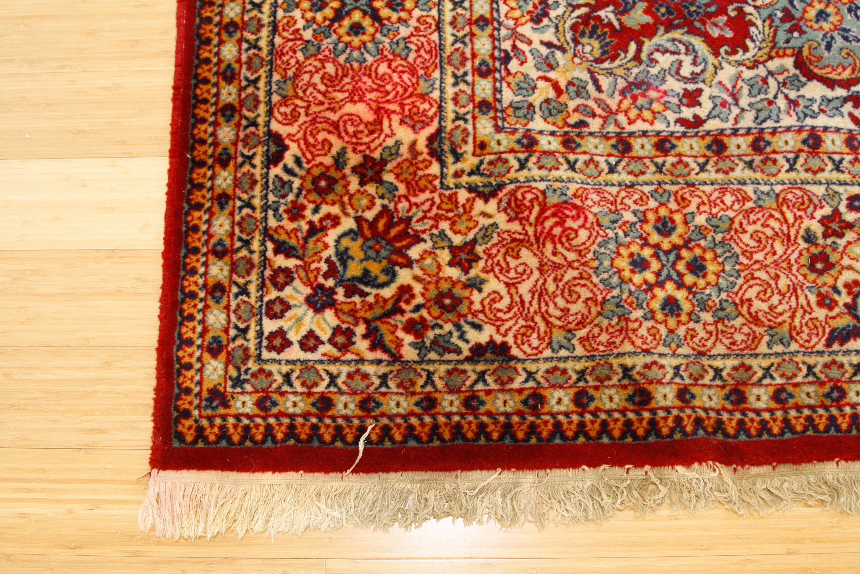 Large Machine Woven Persian-Style Floral Medallion Rug