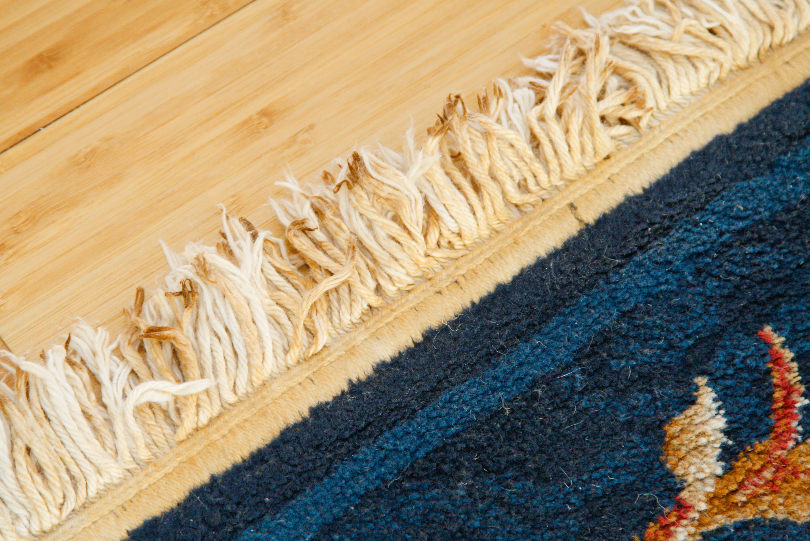 Machine Woven Aubusson-Style Area Rug