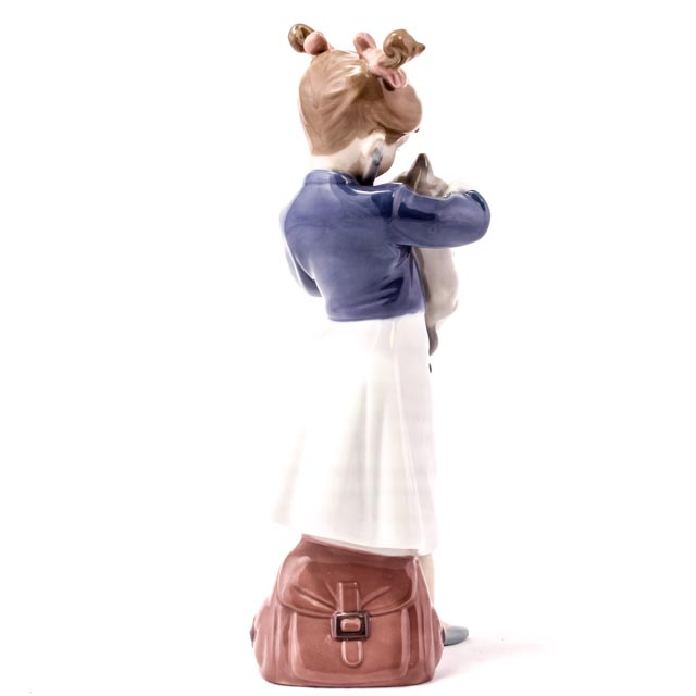 Lladro "You'll Feel Better" Figurine
