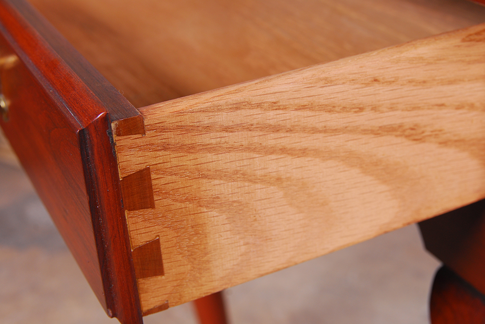 Henkel-Harris Cherry Federal Style Side Table