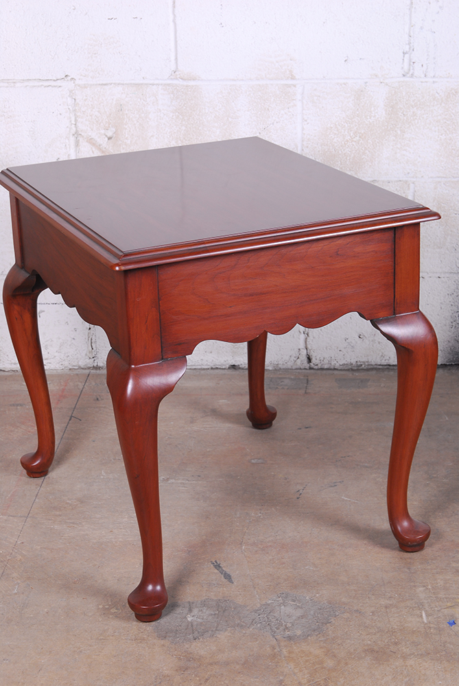 Henkel-Harris Cherry Federal Style Side Table