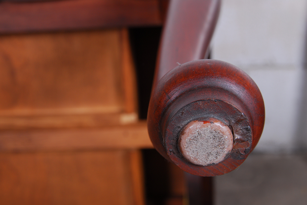 Henkel-Harris Cherry Federal Style Side Table