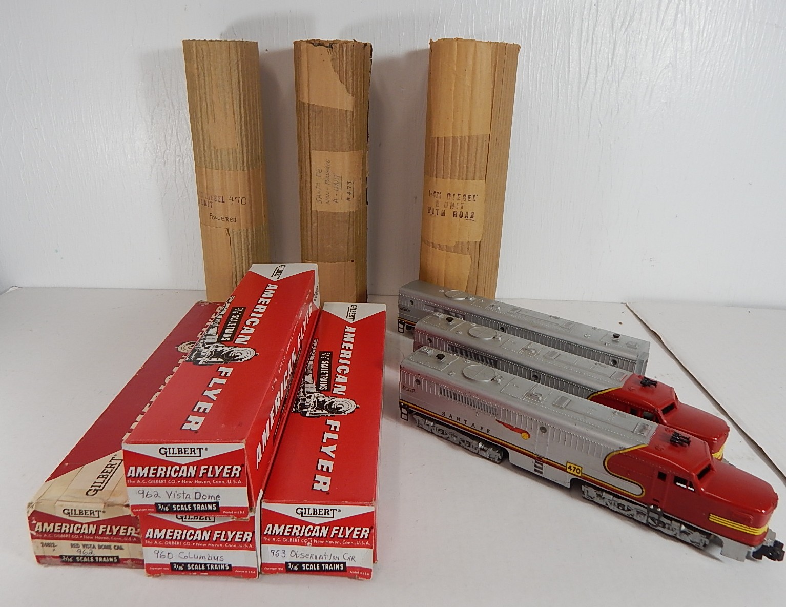 American Flyer S-Gauge Trains - Sante Fe Train Set