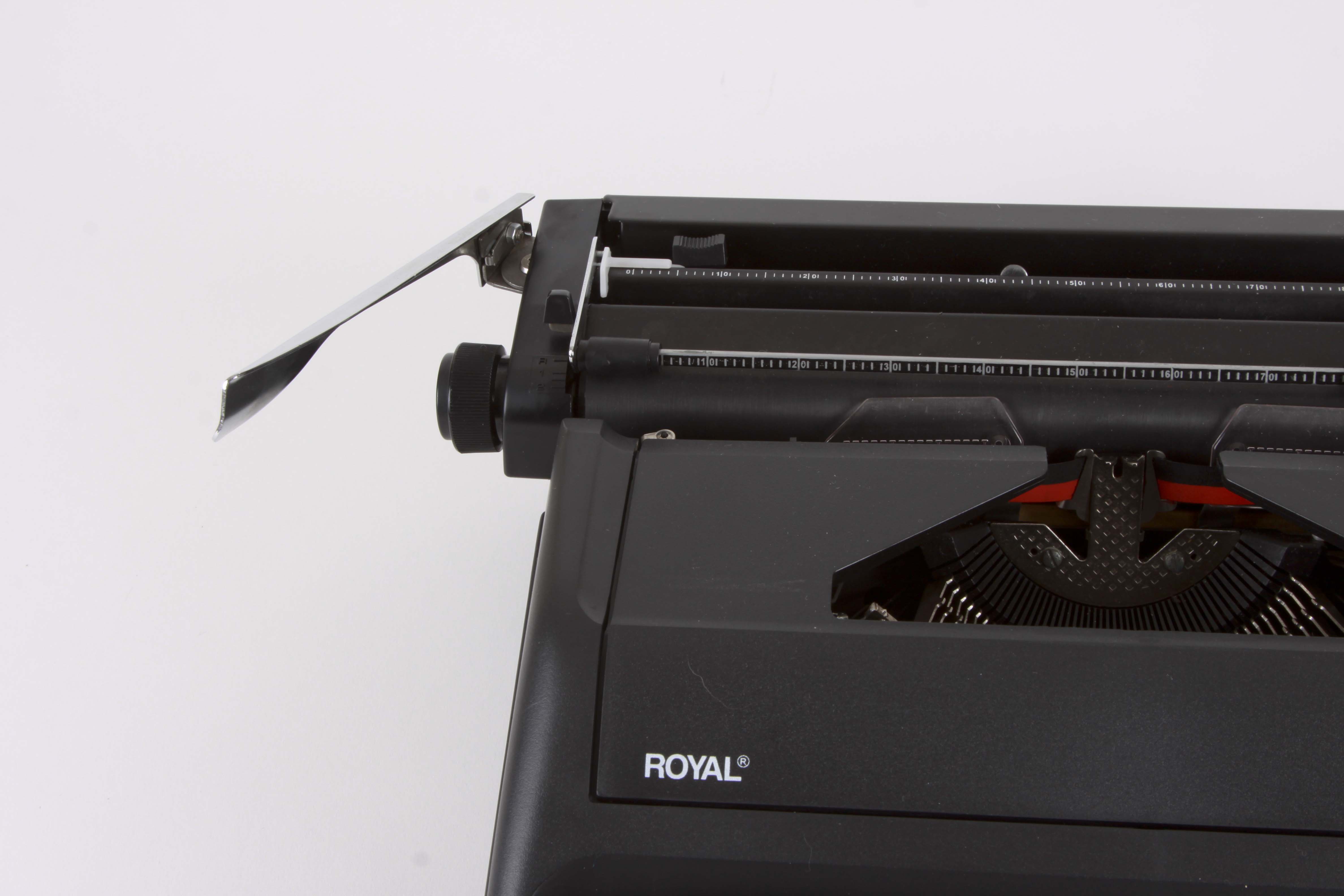 Royal Epoch Portable Manual Typewriter and Case