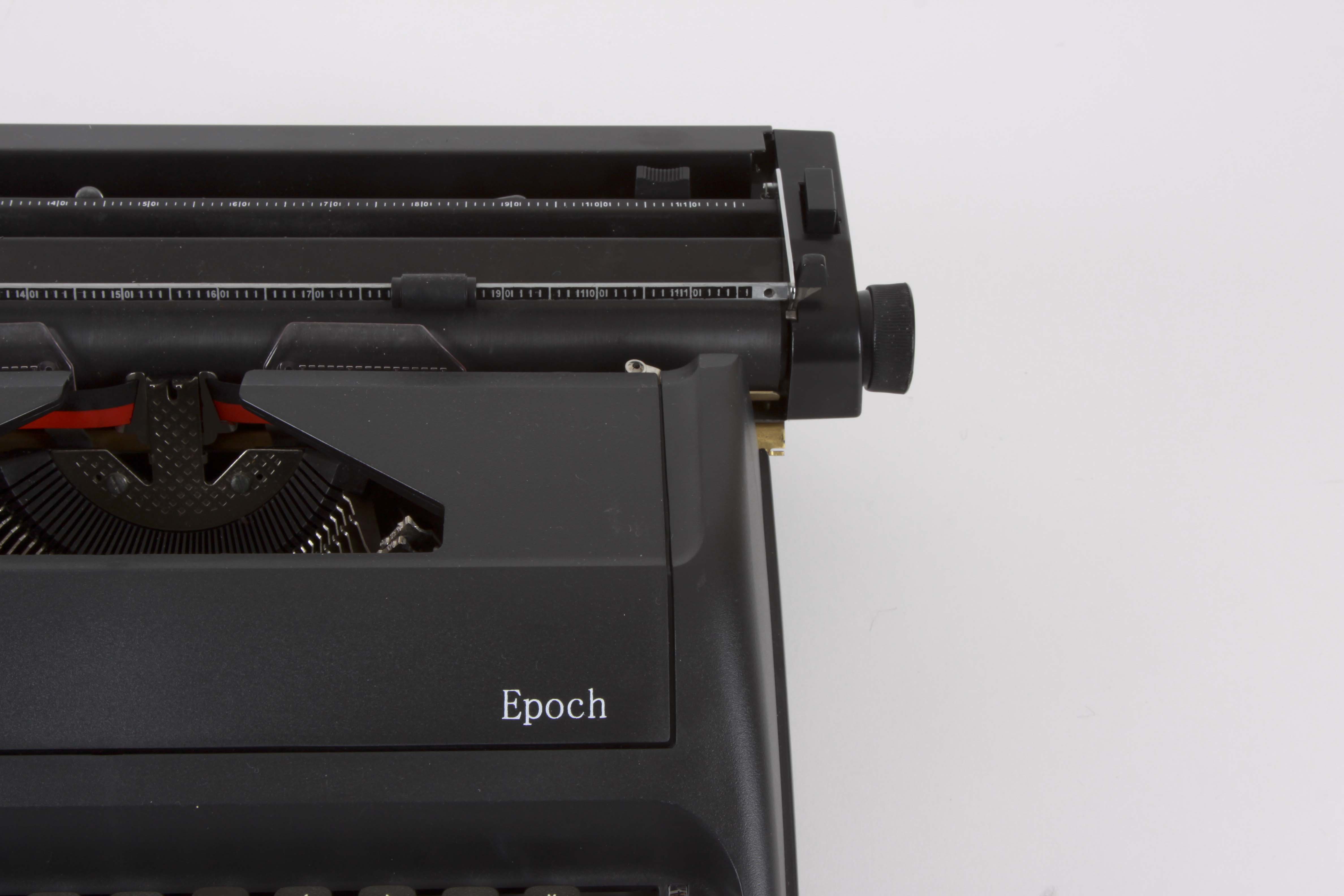 Royal Epoch Portable Manual Typewriter and Case