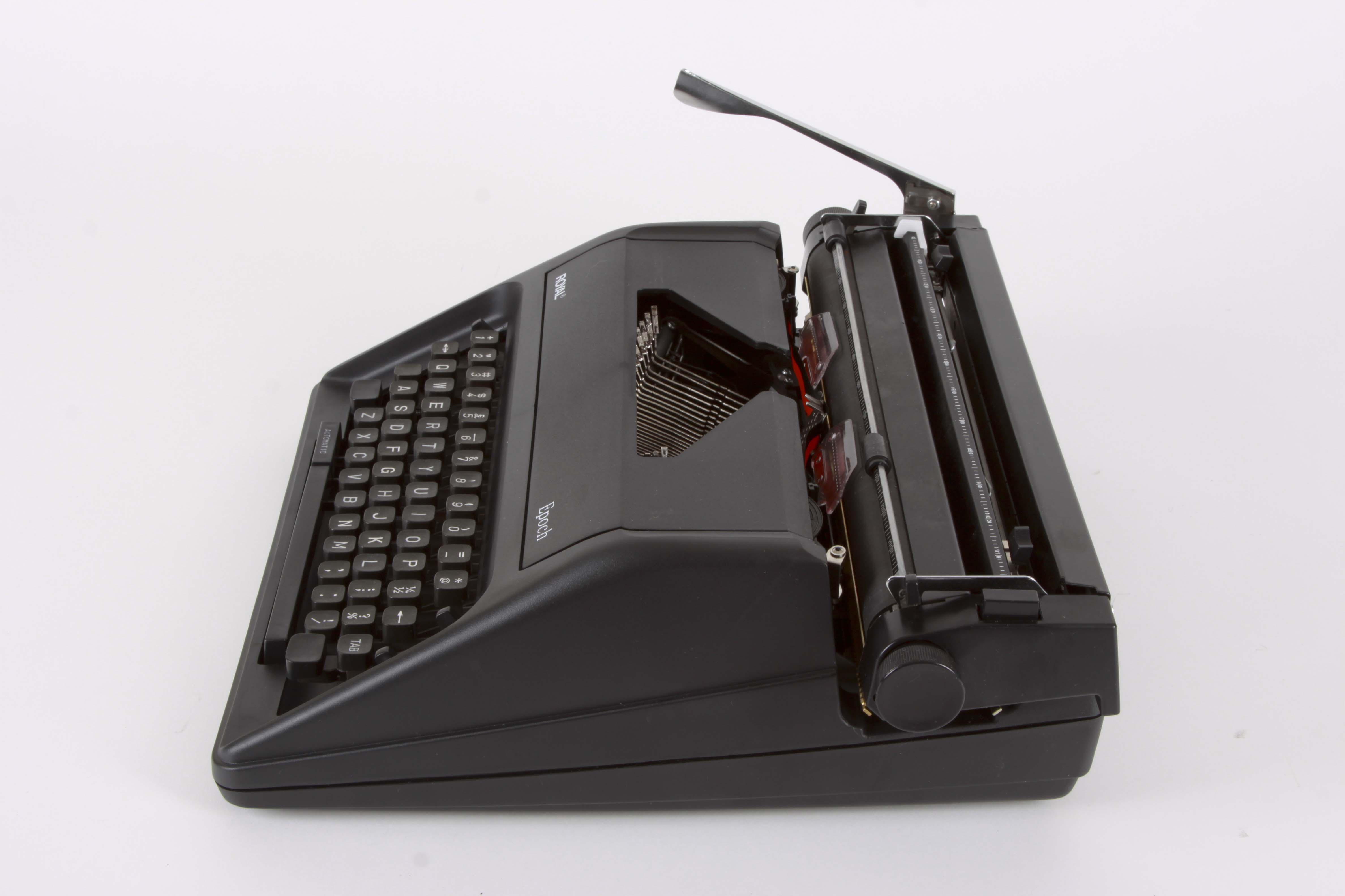 Royal Epoch Portable Manual Typewriter and Case