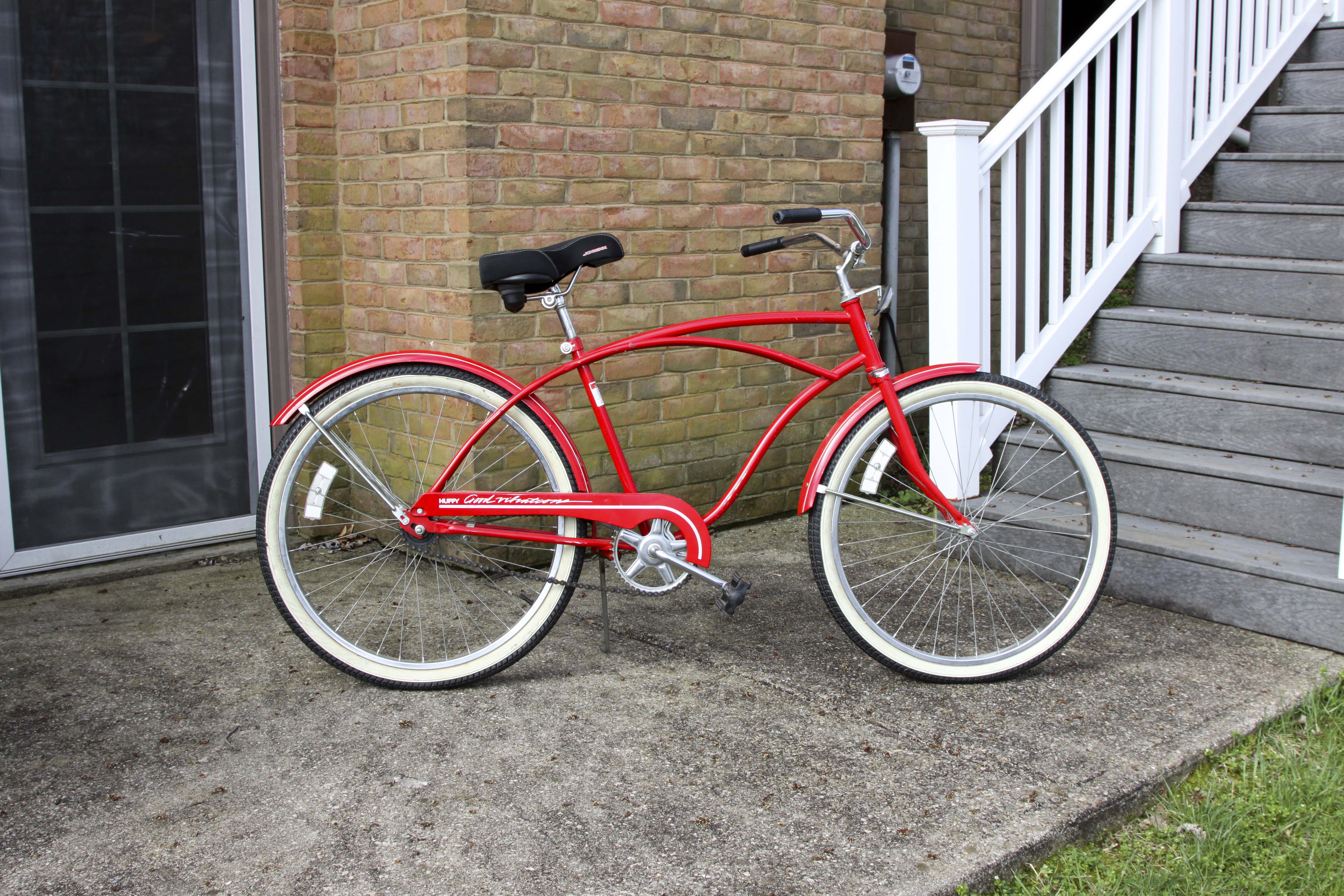 Red Huffy Good Vibrations Bike