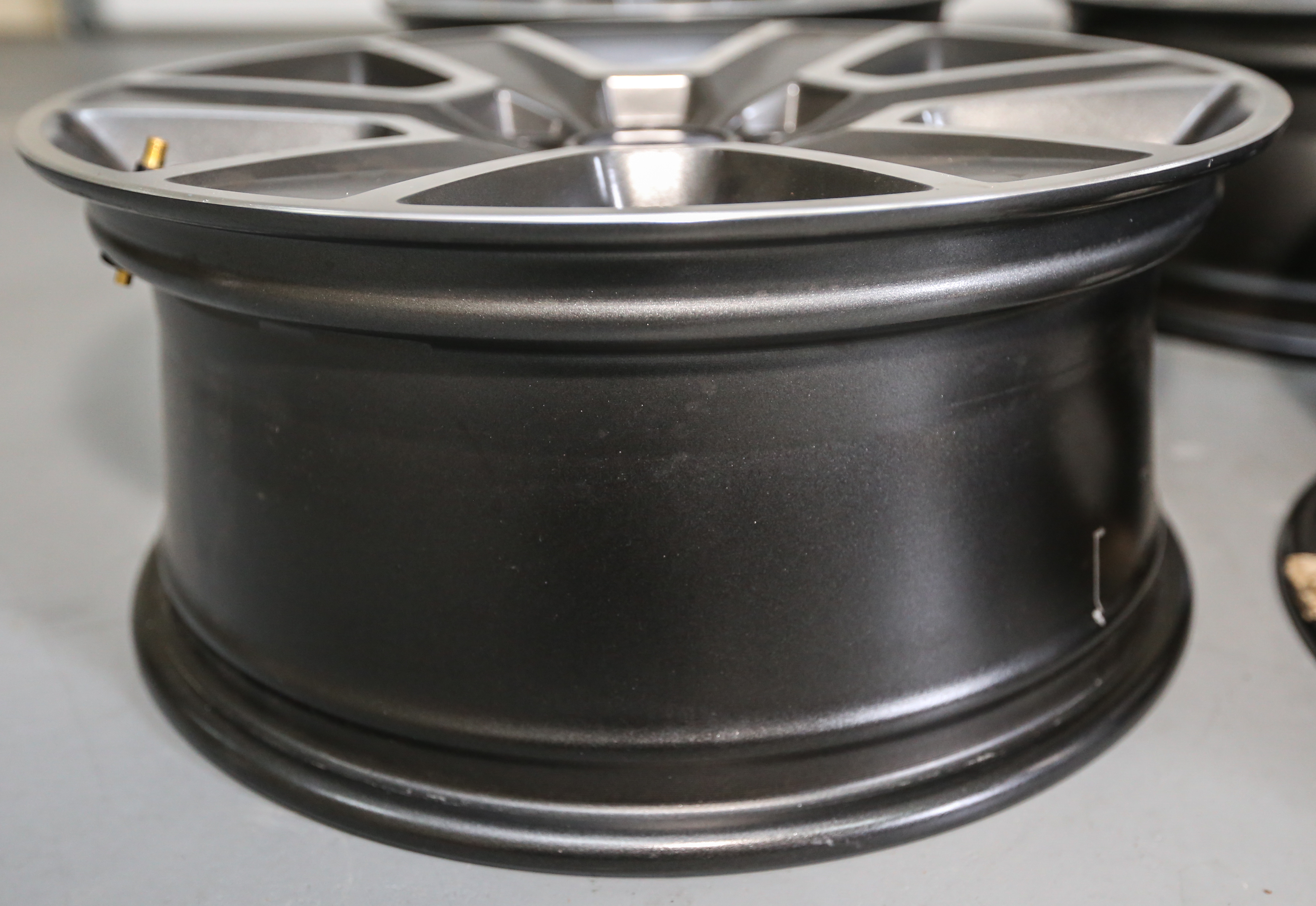 Ford 18" Rims