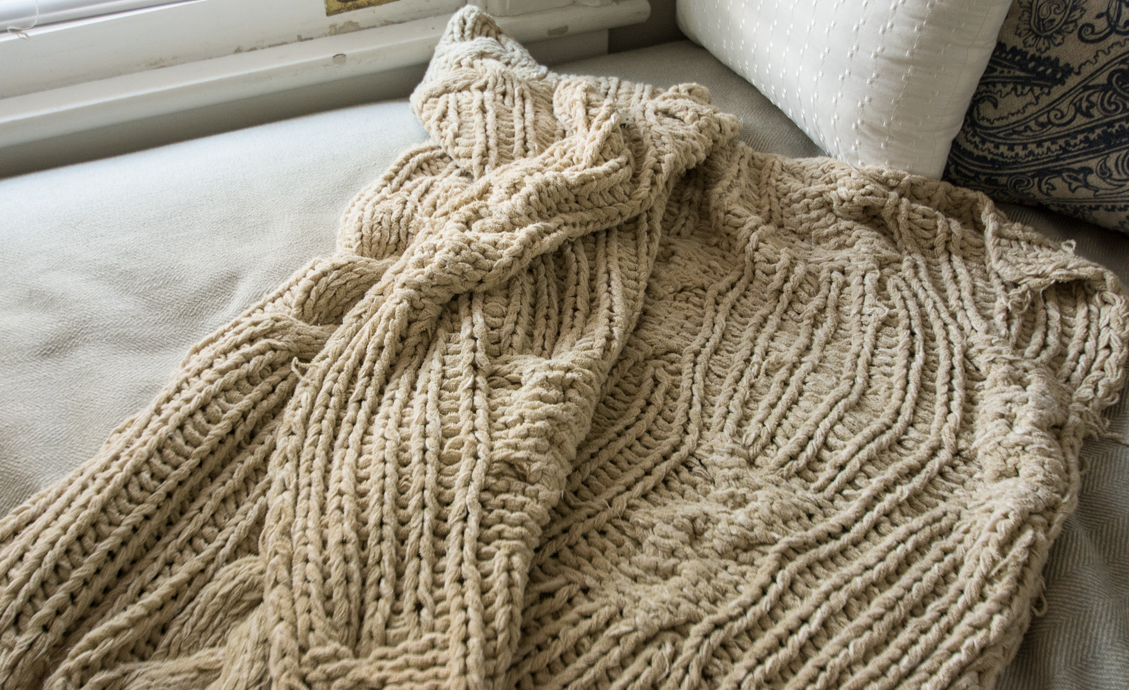 Pottery Barn Day Bed