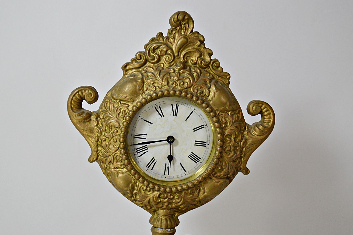 Late 19th Century Rococo Style Ormolu Figural Mantle Clock