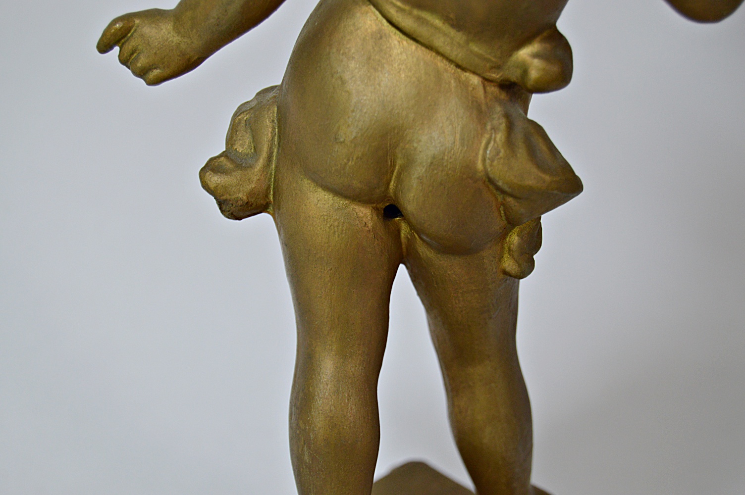 Late 19th Century Rococo Style Ormolu Figural Mantle Clock