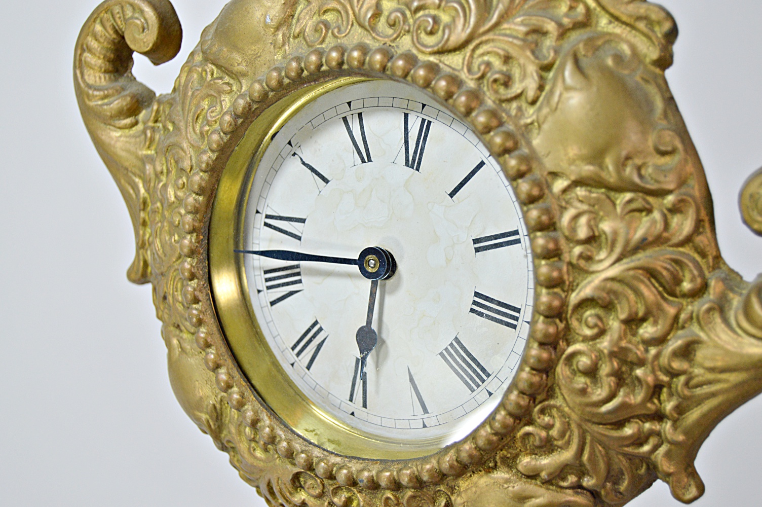 Late 19th Century Rococo Style Ormolu Figural Mantle Clock