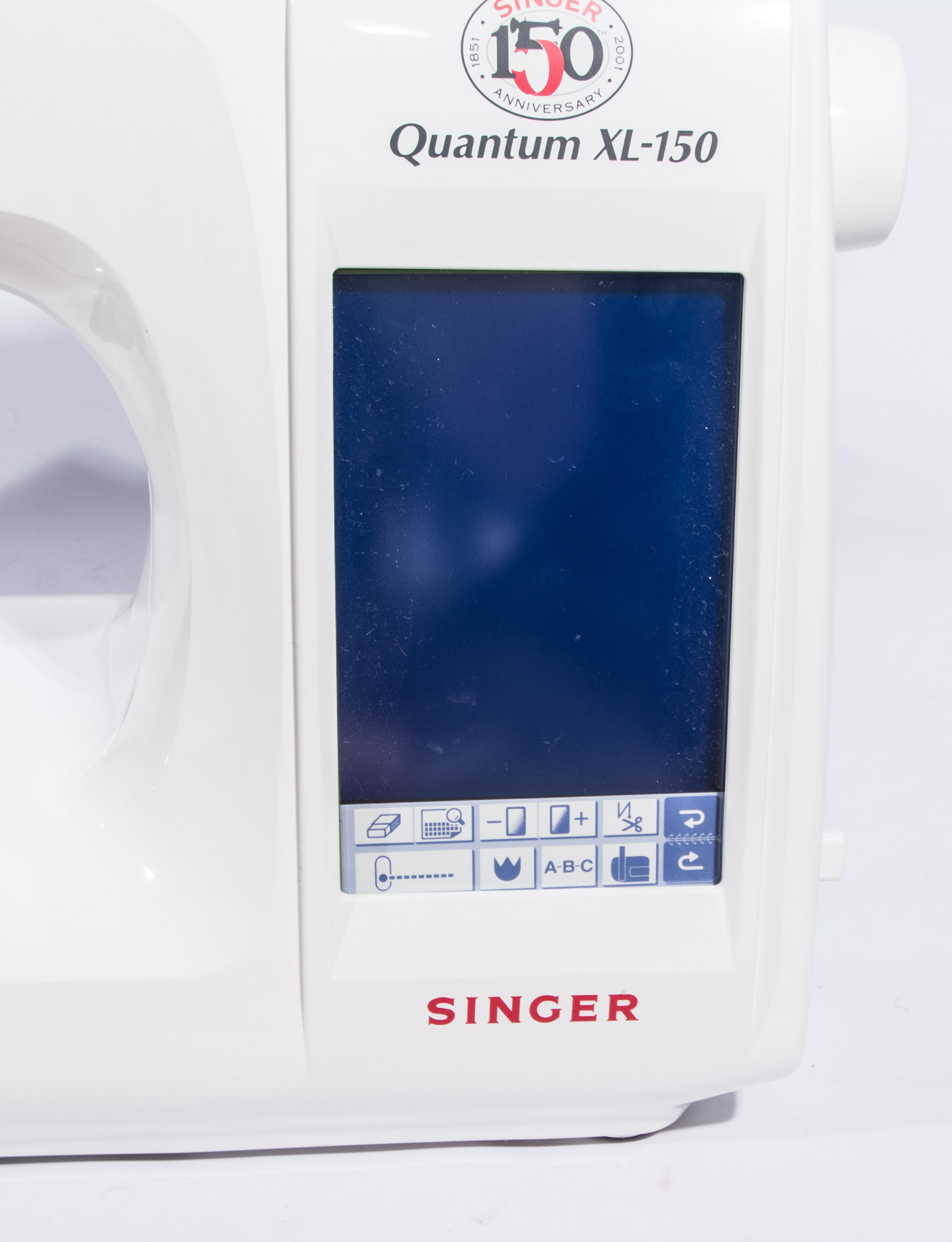 Singer Quantum XL-150 Embroidery Machine