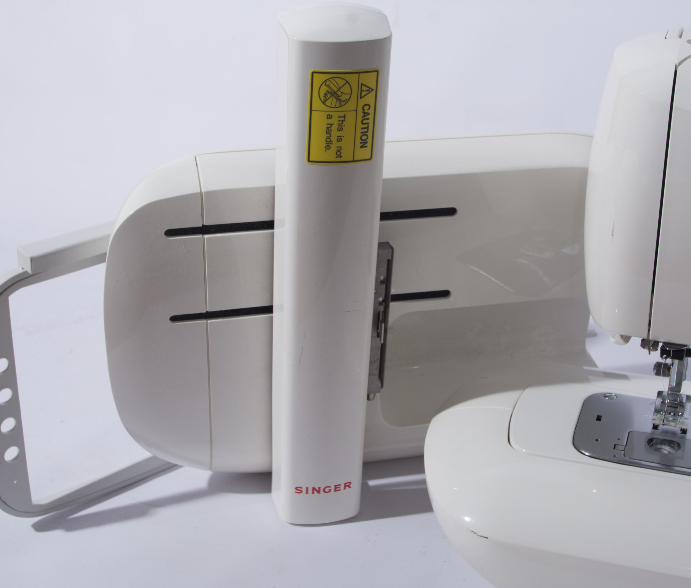 Singer Quantum XL-150 Embroidery Machine