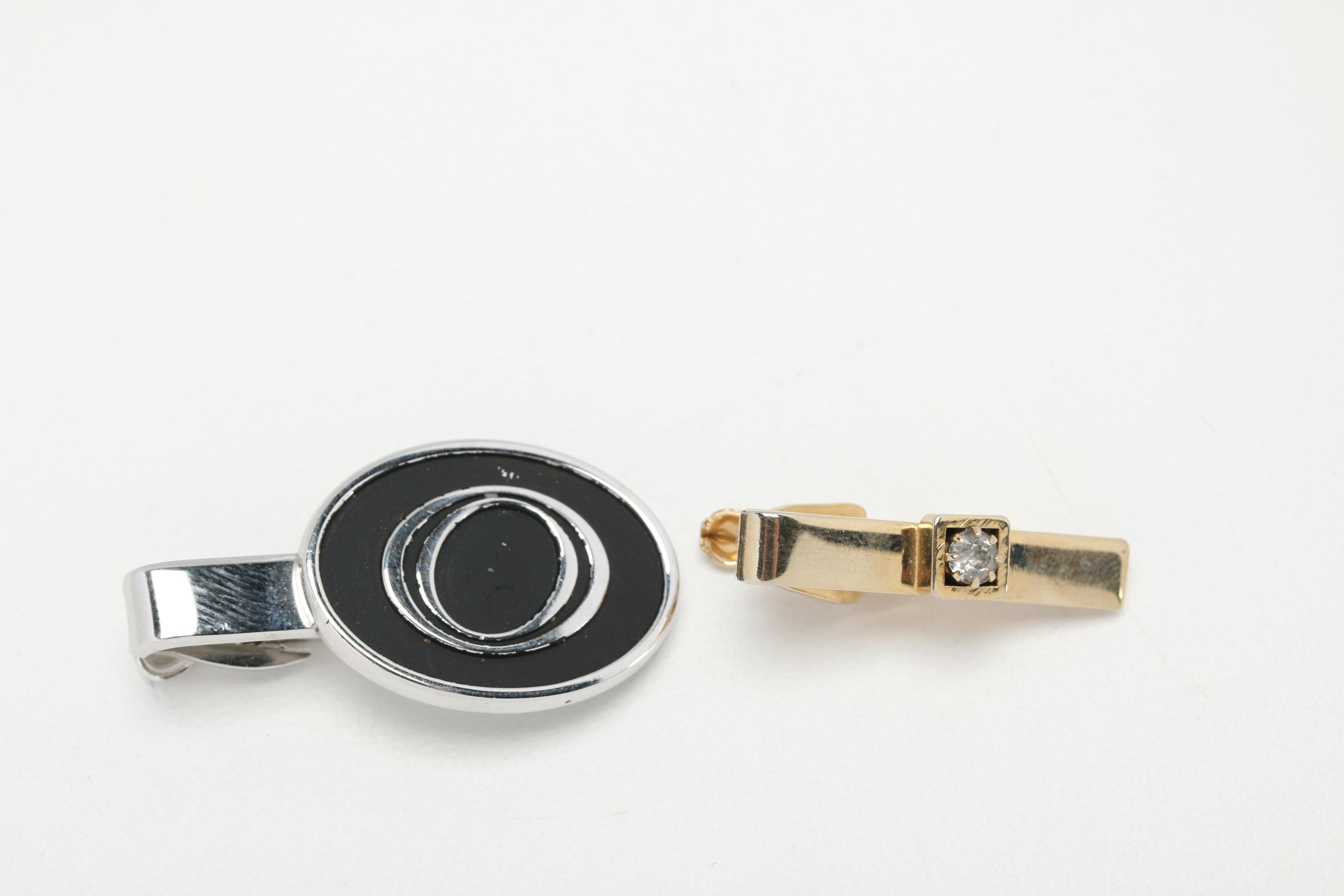 Men's Accessories With Leather Case, Including Cufflinks and Pocket Knife