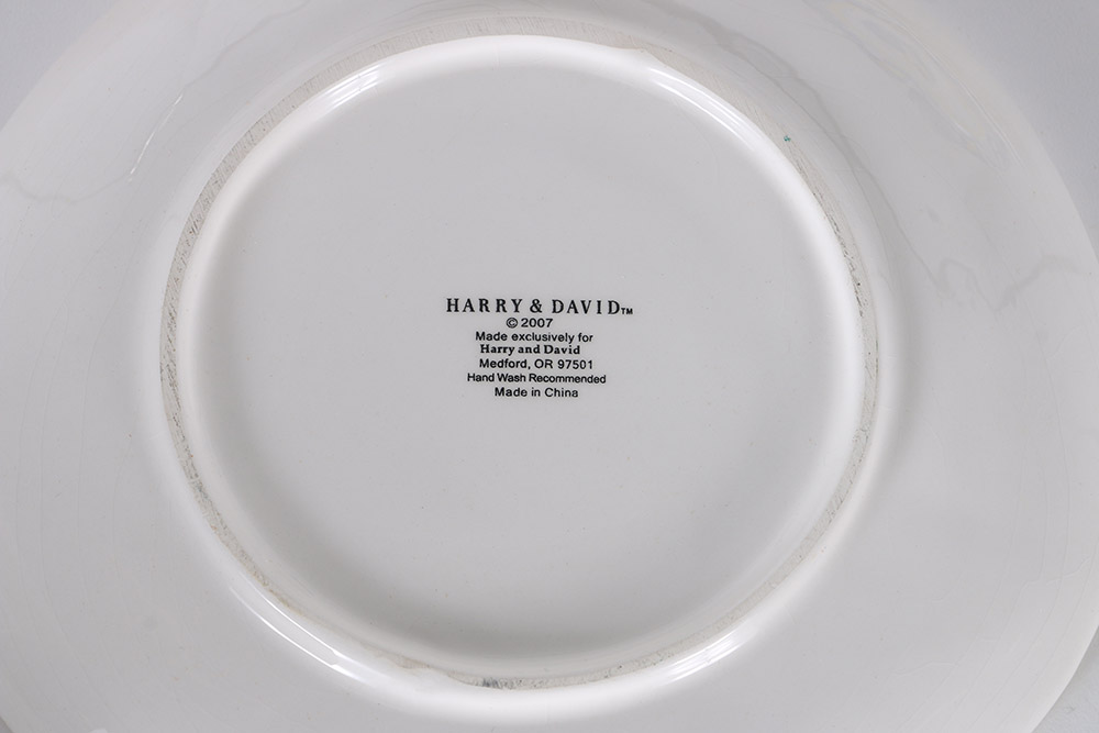 Harry and David Onion Dish and Italian Ceramic Plates