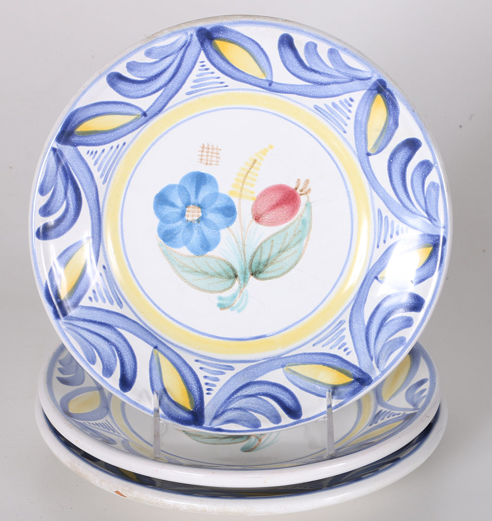 Harry and David Onion Dish and Italian Ceramic Plates