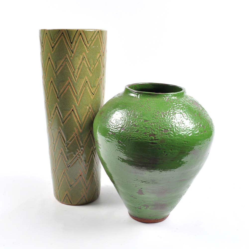 Decorative Pottery Vessels