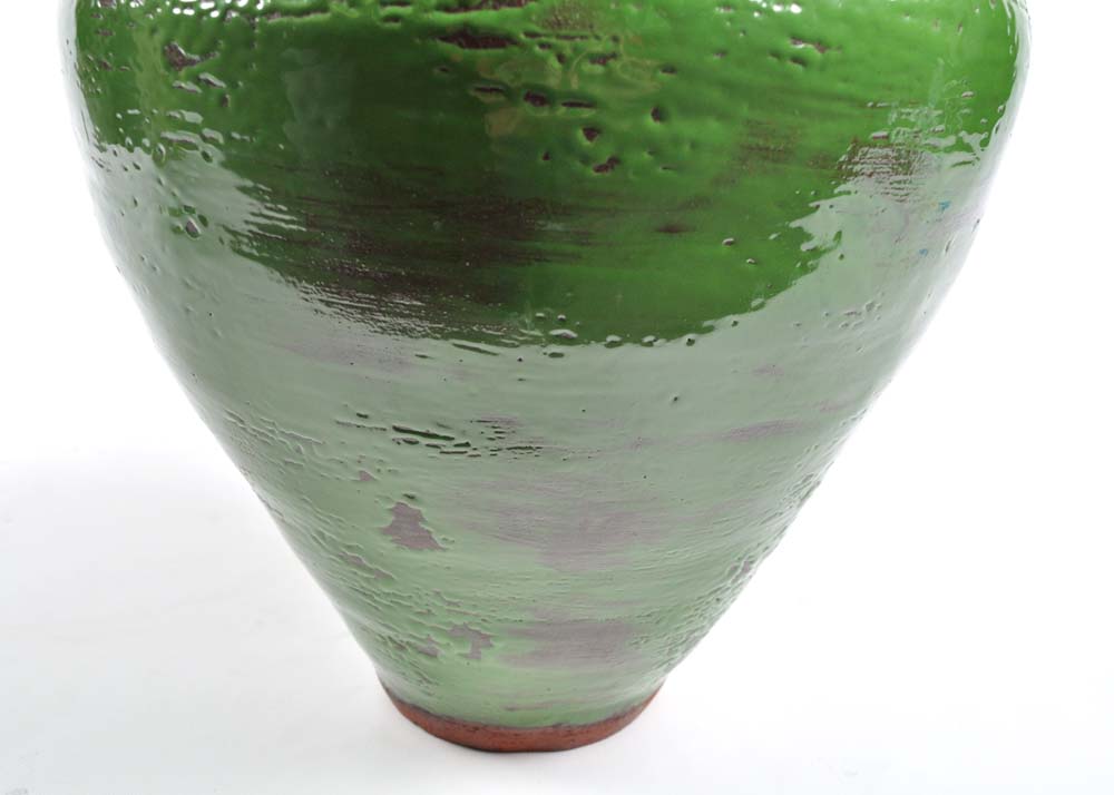 Decorative Pottery Vessels