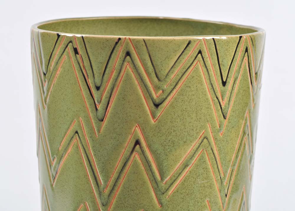 Decorative Pottery Vessels