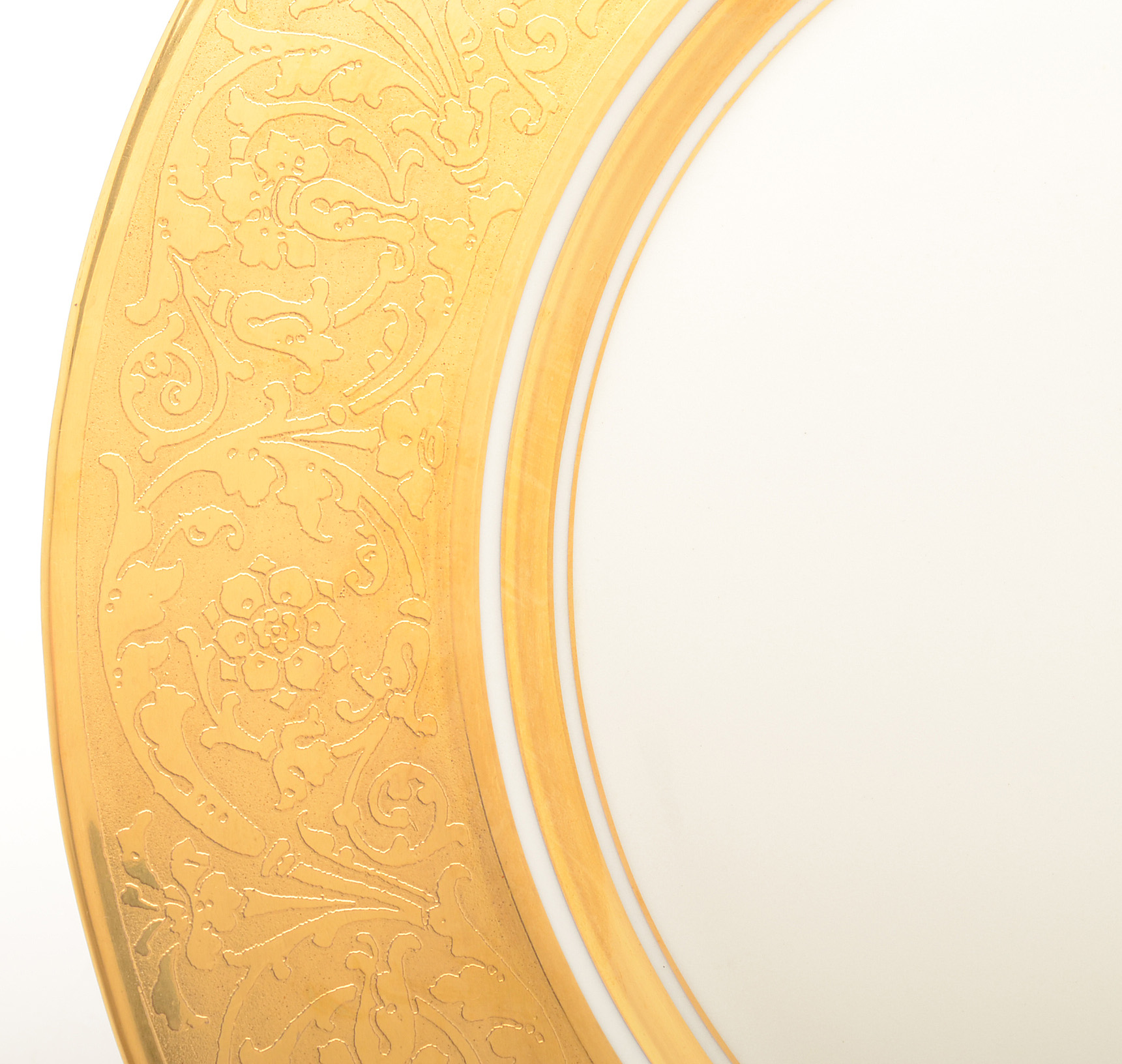Herschede Jewelers Dinner Plates with Gilt Rim